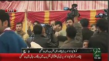 APS Martyrs Parents Protested and Blasted on Nawaz Sharif & Imran Khan During Imran Khan