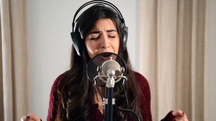 HELLO - by Luciana Zogbi