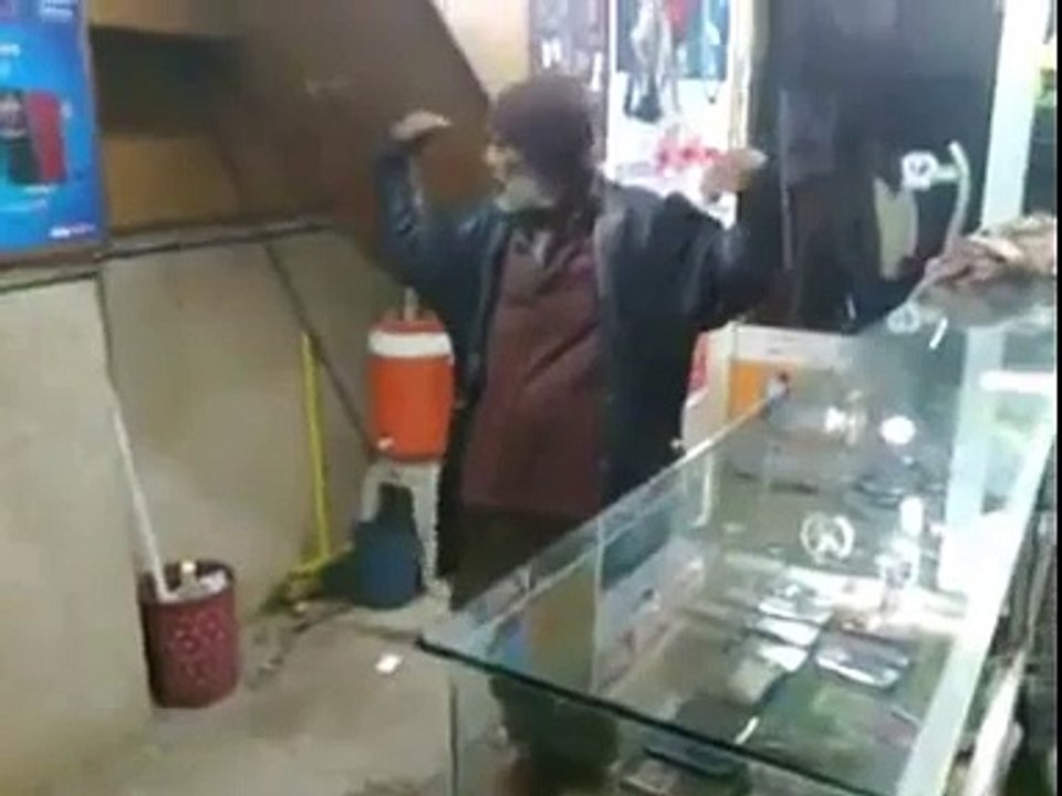 Pakistani baba  break the michael jackson world record.