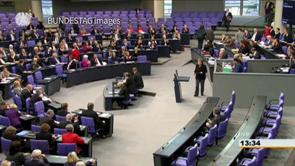 No national fix for migrant crisis, Merkel warns EU