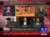 Kamran Shahid Bashing Musadik Malik On Giving Weapon Licences To PM