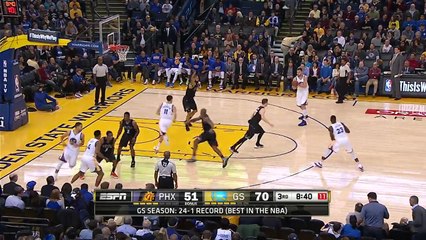 Klay Thompson Explodes for 27 Points in the Third Quarter
