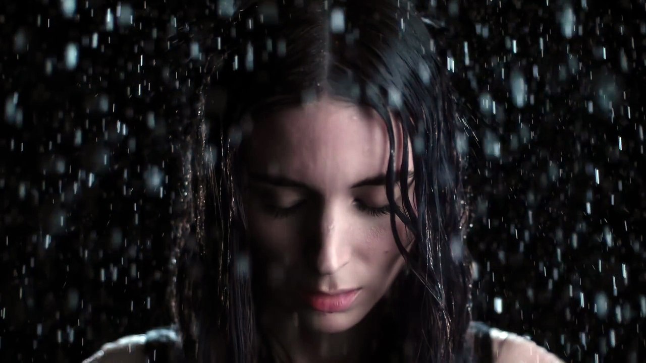 The New York Times - Take Flight avec Rooney Mara HD
