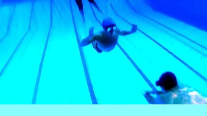 Suyun Altında Şov Yapmak