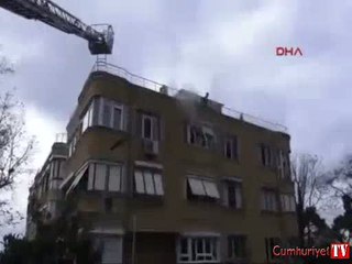 Kadıköy'de yangın paniği
