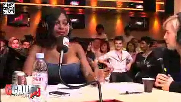 Qui veut épouser mon fils : Clara seins nus chez Cauet !