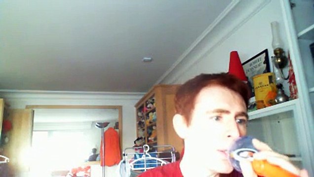 Wiwi égratigne vahiné des vahinés de Gilbert Bécaud