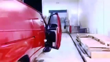 Más Sabe El Diablo: El Primer Golpe