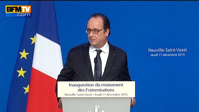 Lorsque l'essentiel est en jeu, il n'y a qu'une seule réponse: l'humanité et le rassemblement fraternel , affirme Hollande