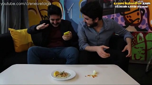 Instagram Fotoğraflarının Arka Yüzü - Enes Ve Tolga