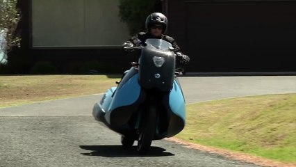 Une moto qui se transforme en jet-ski en 5 secondes ? C'est possible !