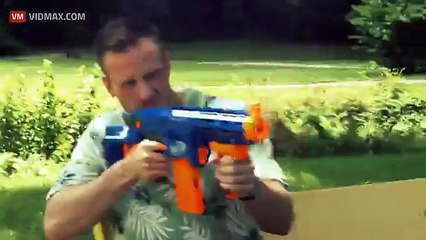 大人のリアルおもちゃでの戦い