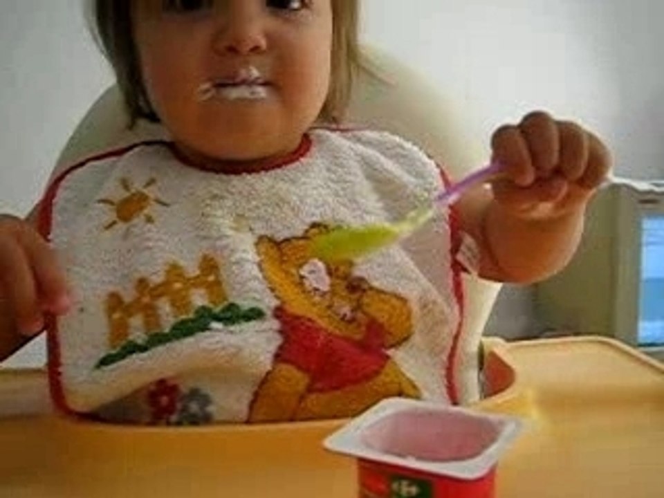 12 mai 07 loane mange dessert