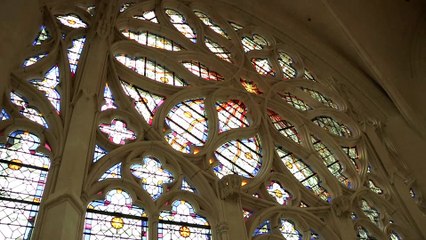 Visite de chantier de la Sainte-Chapelle du château de Vincennes restauration de la façade ouest et de la rose