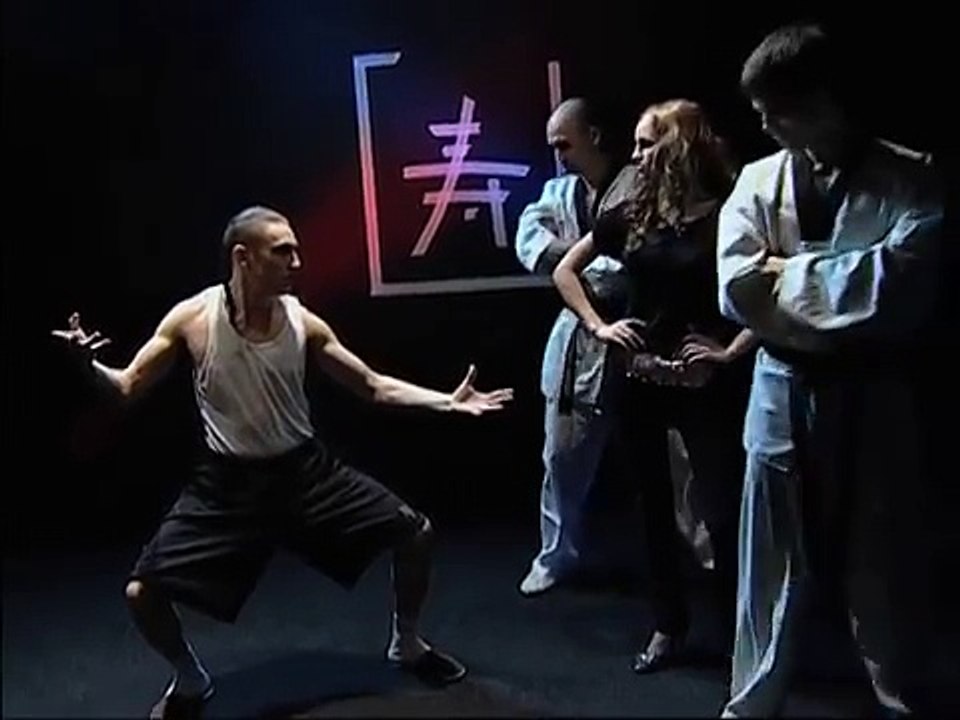 Kung-Fu fighting Chen VS MAD-A!