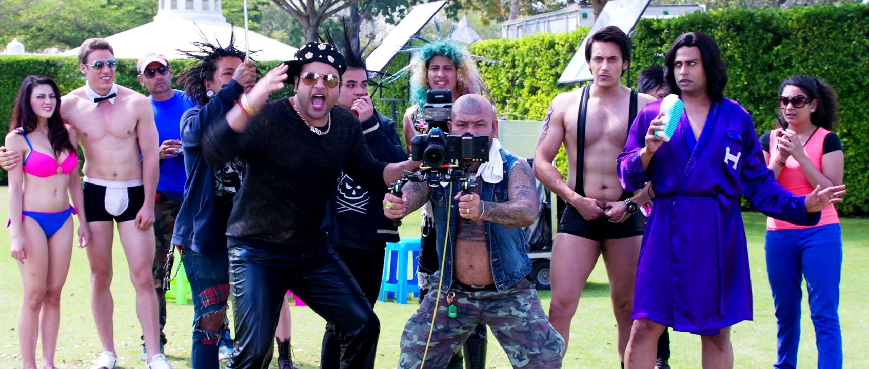 Kyaa Kool Hain Hum 3 - Official Trailer || Starring : Tusshar, Aftab Shivdasani and Mandana Karimi!