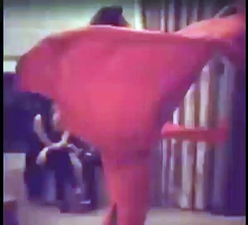 Watch- Jacqueline Fernandez has a ‘classy’ fall