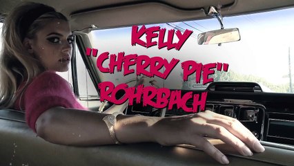 Bella Hadid Stella Maxwell Kelly Rohrbach - Love Advent 2015