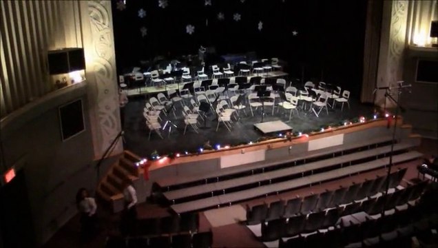 Messiah Hallelujah Alleluia (Handel) 150 Students Chorus Choeur de Chant. Concert Hall Ecole Le Plateau. JFP Students.