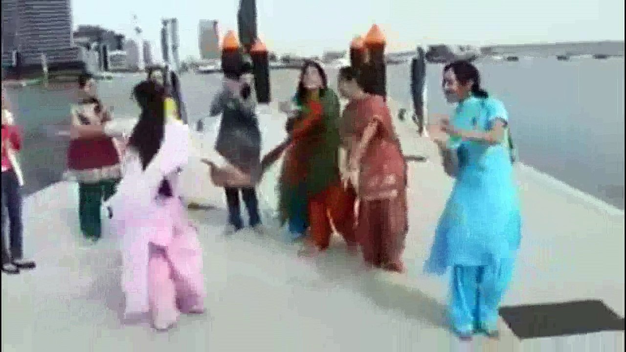 punjabi dance at dubai beach 2000 to 2015