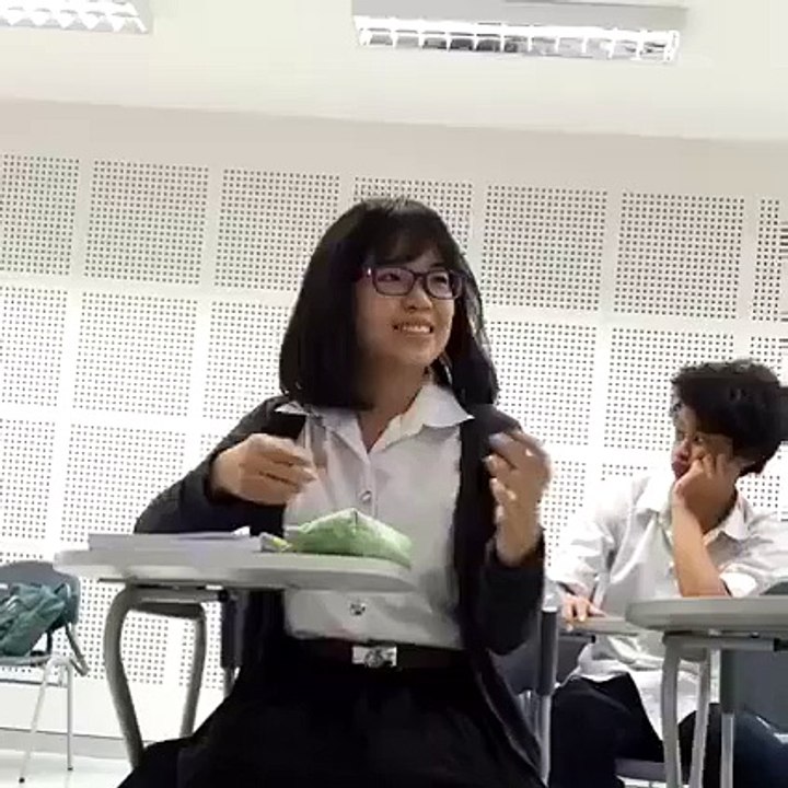 Girl crying for only 2 marks but Boys ROCK