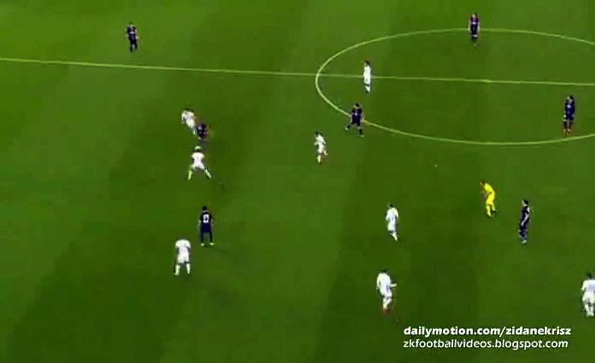 4-0 Zlatan Ibrahimovic Second Goal - Paris Saint Germain v. Toulouse 07.11.205 hD
