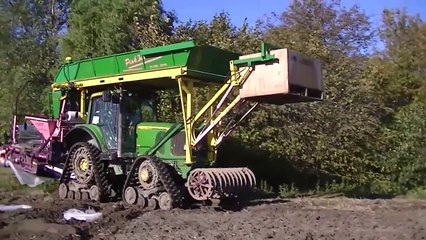 Video herunterladen: awesome tractor videos, tractors working on the farm john deere, tractor fail vi