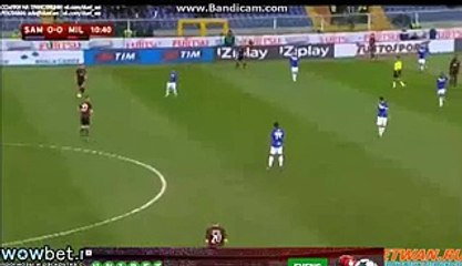 Carlos Bacca SUPER CHANCE SAMPDORIA 0-0 AC MILAN 17-12-2015 SERIE A