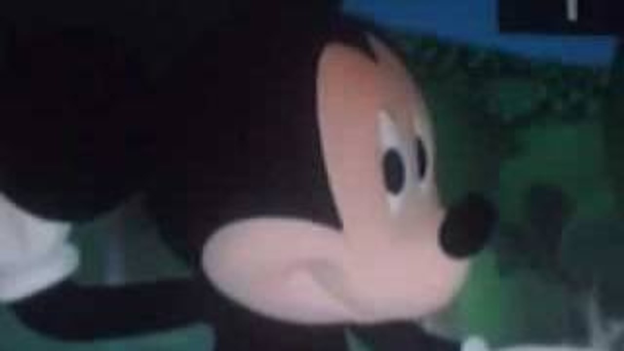 Mickey Mouse voice (English & Español)