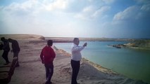 هانى عبد الرحمن موثق قناة السويس الجديدة خلال رصد مواقع الحفر نوفمبر2014