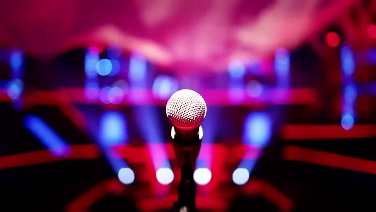 Outside Ellie Goulding (Renée) | The Voice Kids 2015 | Blind Auditions | SAT.1