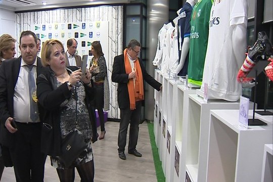 El Corte Inglés realiza acción solidaria para los más necesitados