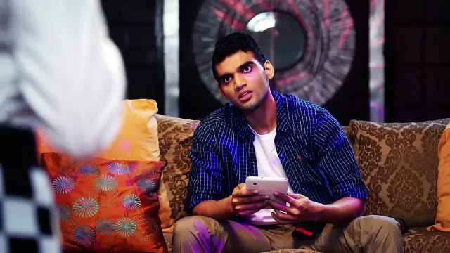 Lahore Wedding Dance By Friends Dam Dam Mast Hy HD