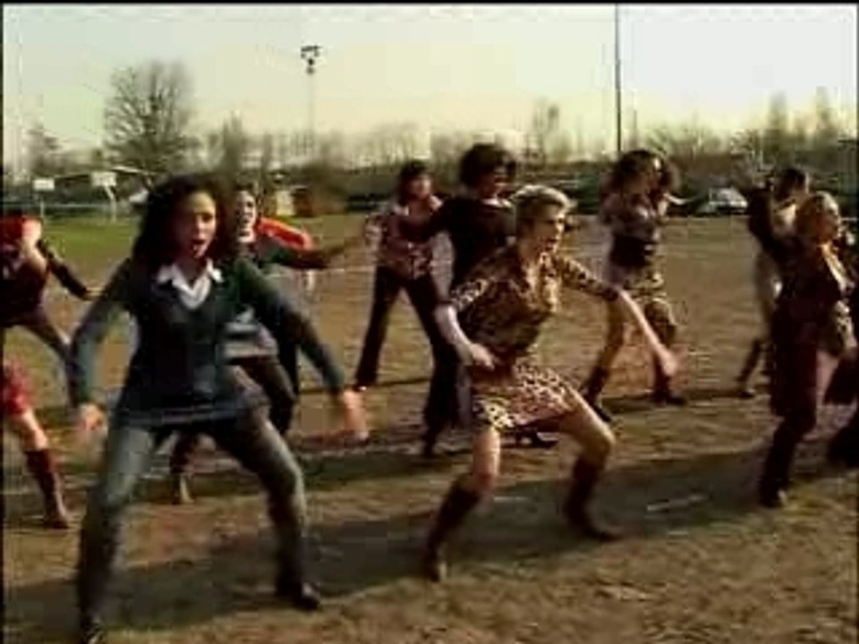 Nouvelle pub censurée universal mobile