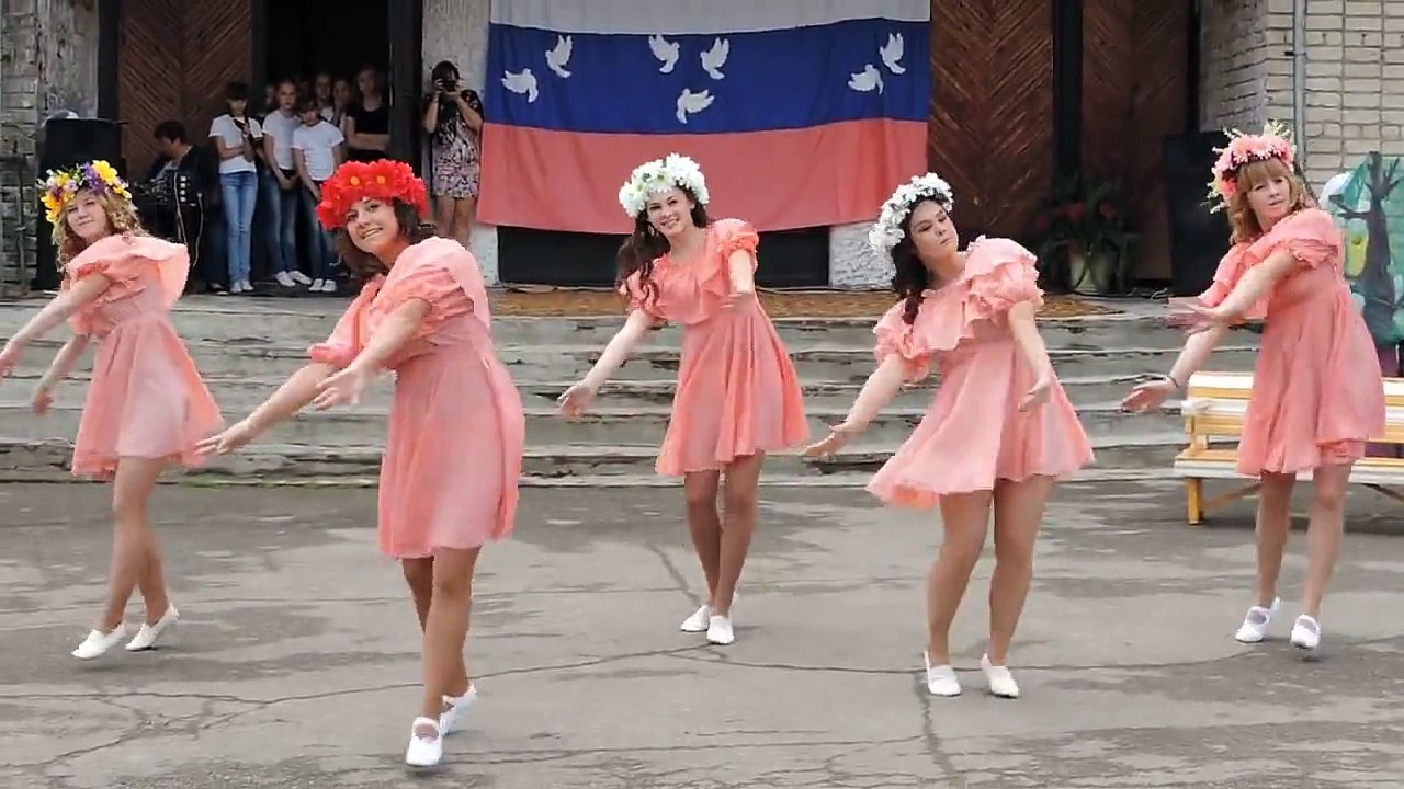 Pink Dance amateur video