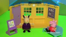 walmart PEPPA PIG Nickelodeon Schoolhouse BBC and Nick Jr Peppa Pig Playset Toy set