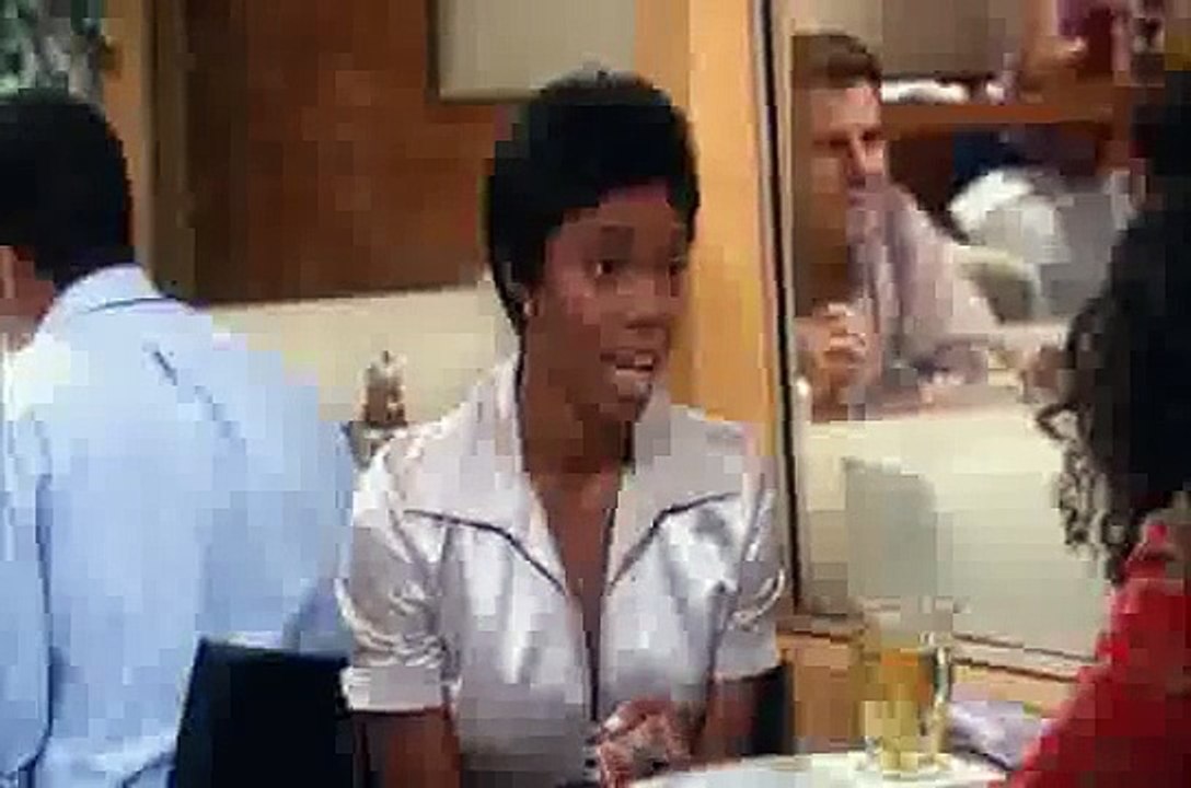 Girlfriends S05e02 The Rabbit Died