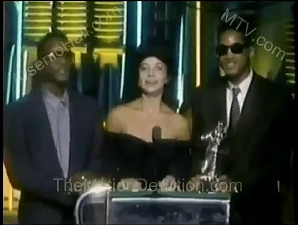 1988 PRINCE Wins : JAZZY JEFF, FRESH PRINCE WILL SMITH & JUSTINE BATEMAN @ MTV Video Music