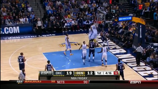 Kevin Durant, son layup à la Dr. J face à Denver