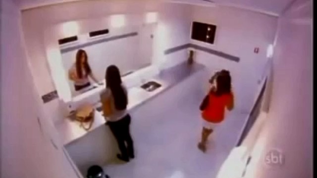 ДОБРЫЙ РОЗЫГРЫШ С ЗЕРКАЛОМ. Смешные Приколы и Розыгрыши над Людьми.