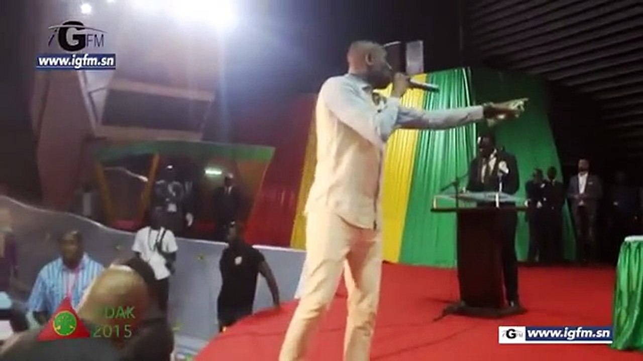 FIDAK2015 (Vidéo) Packo Jackson Thiam couvre Pape Diouf de b