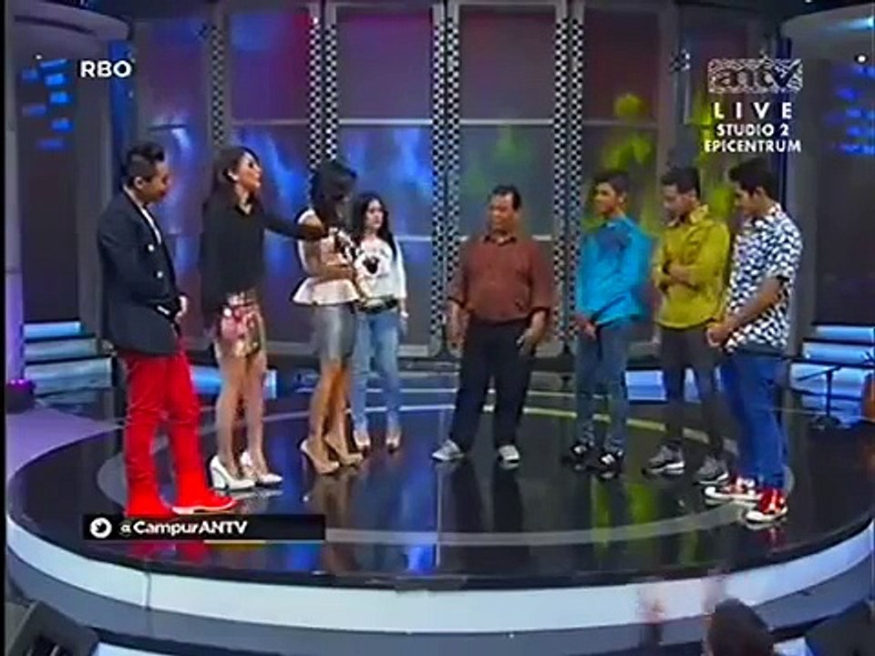 Keluarga Olga Syahputra @Campur Campur 20 01 2014 Olga Sakit Lagi