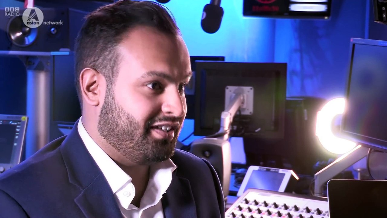 Shah Rukh Khan & Kajol look back at 22 years