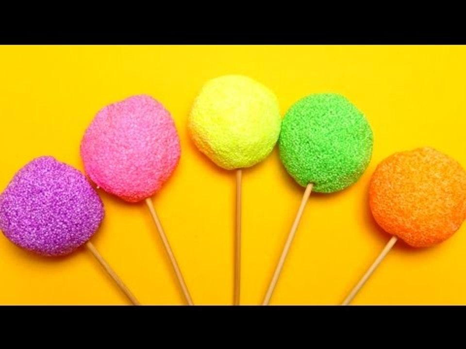 Fancy Foam Pearl Clay Lollipops with Surprise Toys (SpongeBob, Hello Kitty, Dolphin...)
