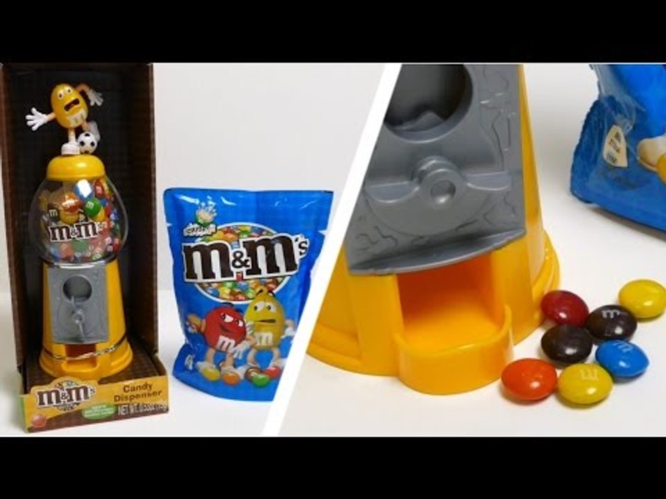 M&M's Candy Dispenser - Gumball Machine Toy - Football Edition ガムボールマシーン