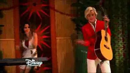 Austin And Ally - Santas And Surprises - Clip-1