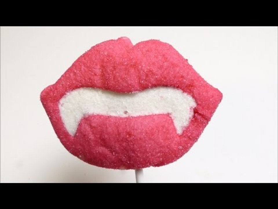 Monster High Marshmallow Pop Candy - Dracula Vampire Shape