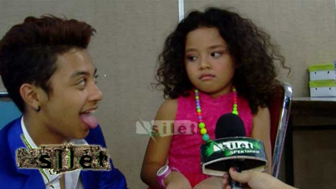 Kekompakan Bastian dan Romaria Beradu Akting - Silet 18 Desember 2015