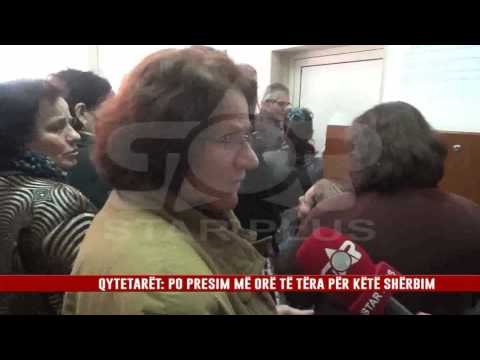 KARTA E SHËNDETIT, RADHË TË GJATË PËR TA PËRFITUAR