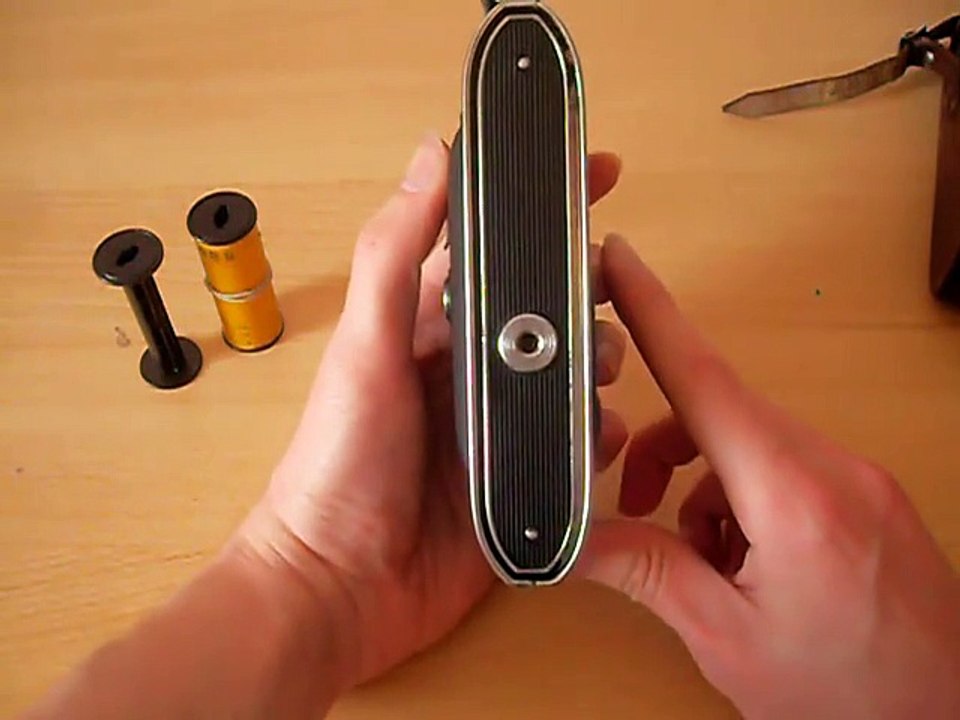 Agfa Synchrobox 600 Analog Kamera: Laden und Entladen Tutorial